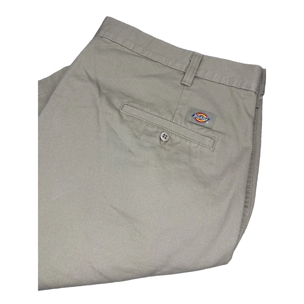 Dickies Shorts Men's 42 Tan Cargo Pockets Cotton Canvas Utility Relaxed Cotton